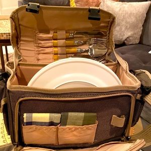 Come picnic 🧺 with me